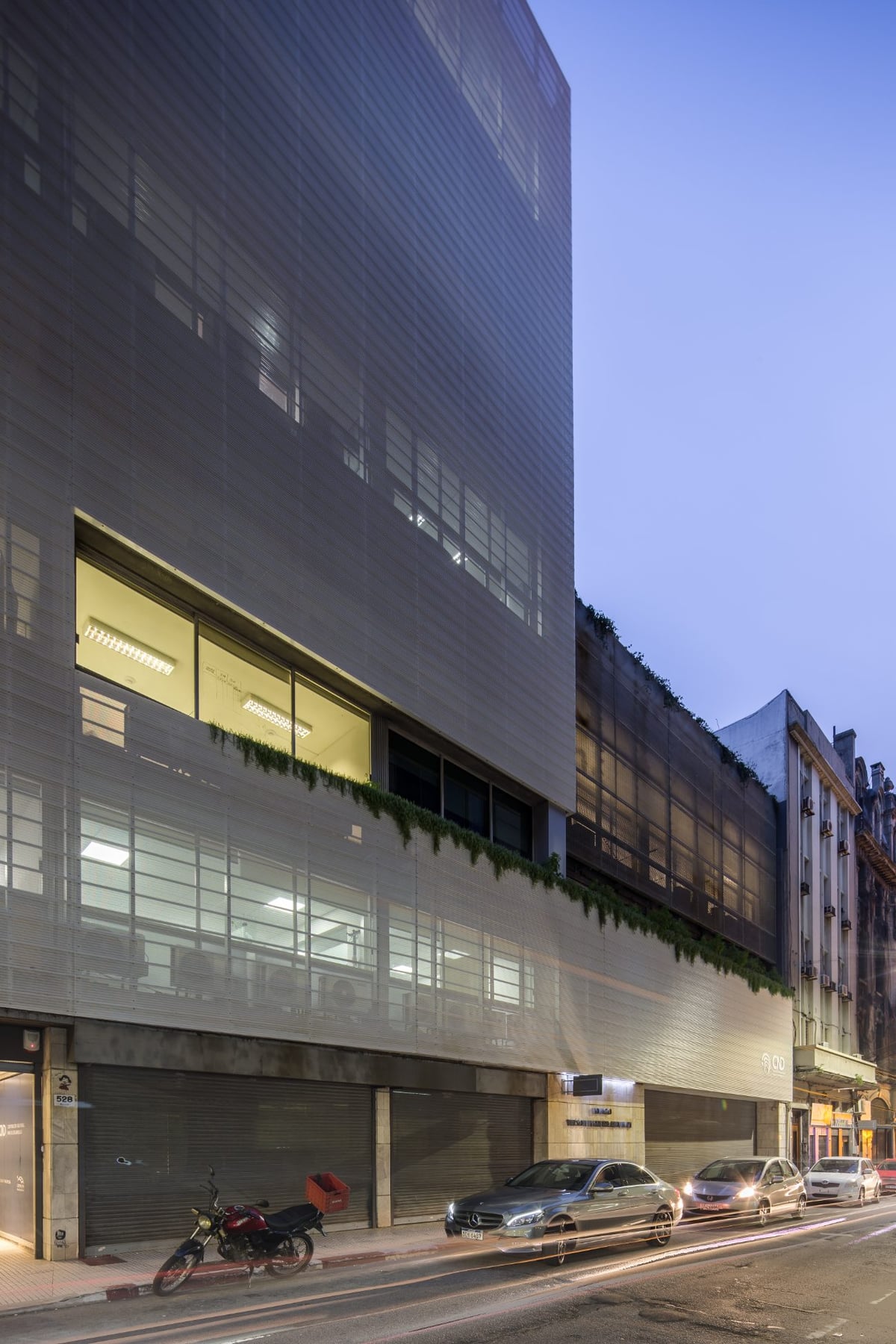 Fachada CND — Corporativo · 1er Premio Concurso en Montevideo, Uruguay — imagen 3
