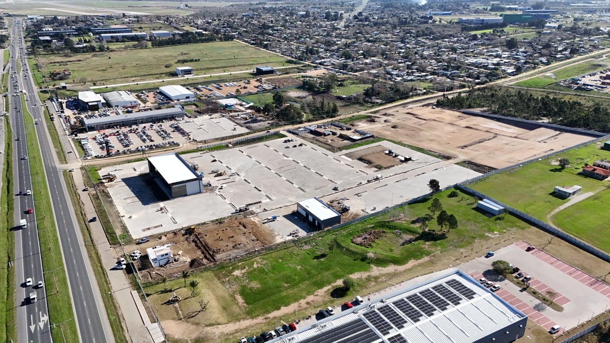 Complejo Multicar — Logística · Complejo automotriz en Canelones, Uruguay — imagen 8