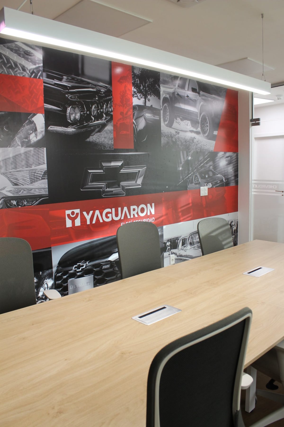 YAGUARON REPUESTOS — Logística · Oficinas + Depósito en Montevideo, Uruguay — imagen 5